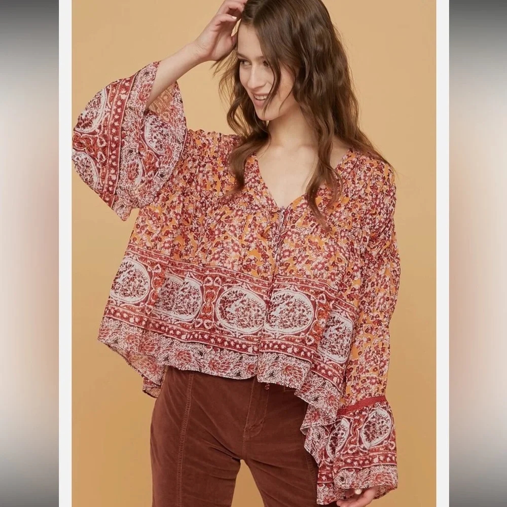 🇺🇸FIRM PRICE🇺🇸Free people Lorriane Tiered Kimono top